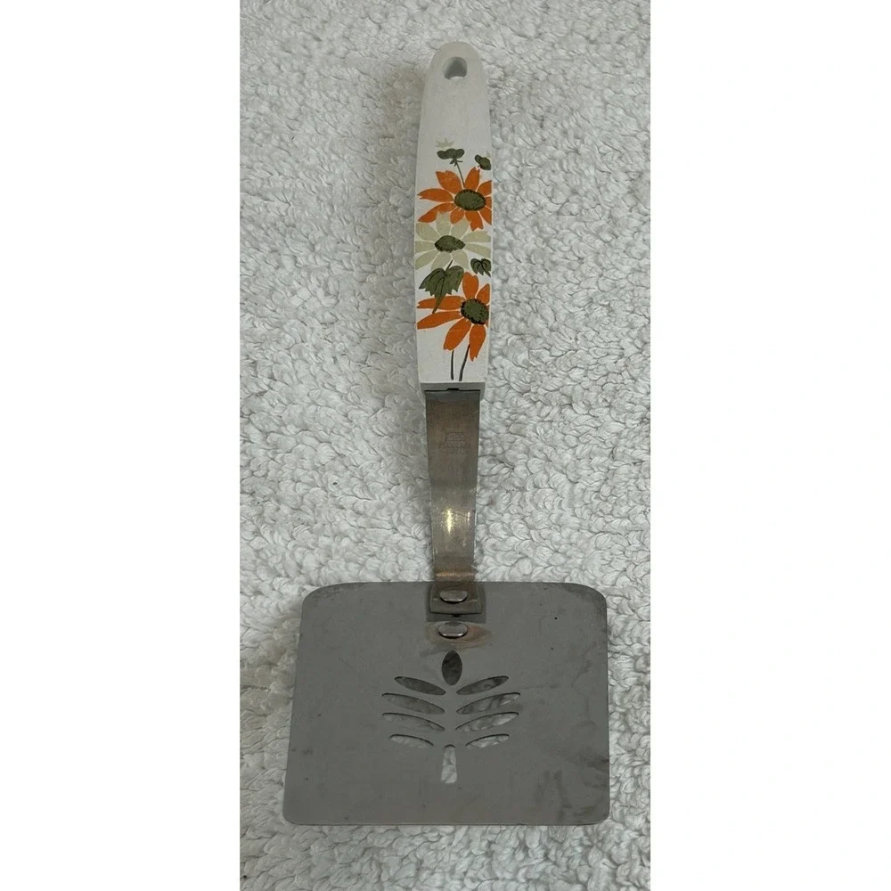 Vtg EKCO Country Garden Daisy Flowers Small Stainless Slotted Spatula **EUC**